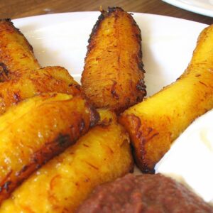 🍌 Plátanos Maduros Fritos (Fried Sweet Plantain)